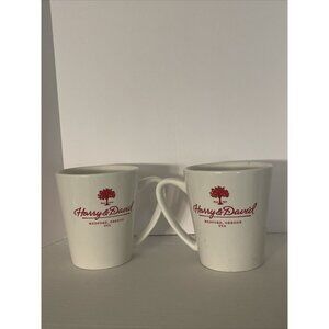 Harry And David Coffee Mug Lot Two Mugs Medford Oregon Red Letter White Mug NEW